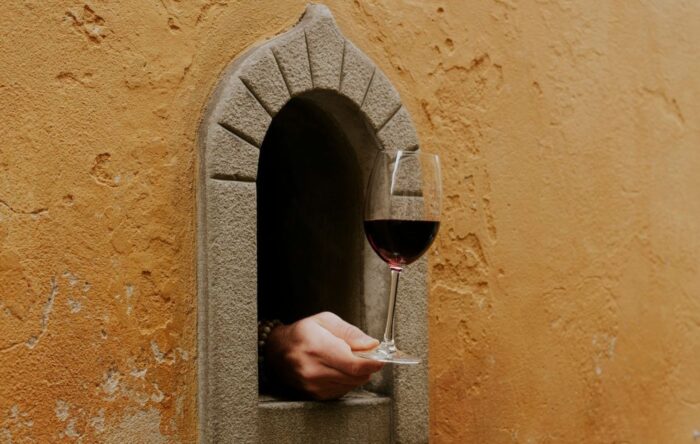 Happy hour tour, Wine Windows in Florence.